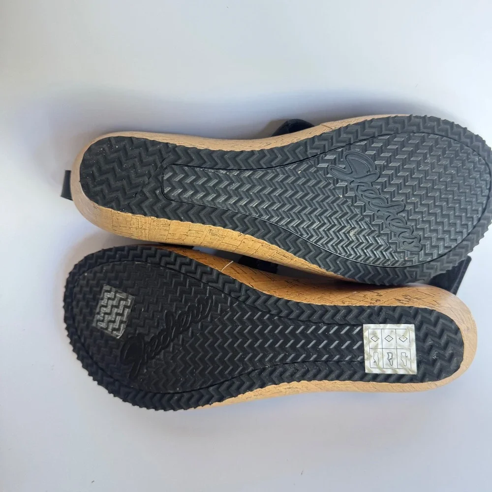 Skechers Luxe Foam Black Wedge Sandals Adjustable‎ Strap Comfortable Shoes Sz 10